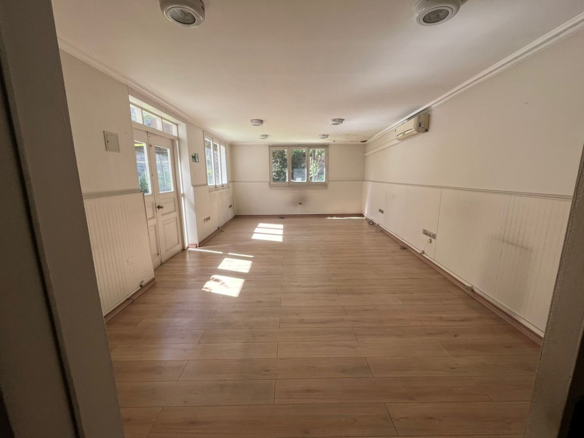 Arriendo Oficina 3B 9E Barrio El Golf - Las Condes