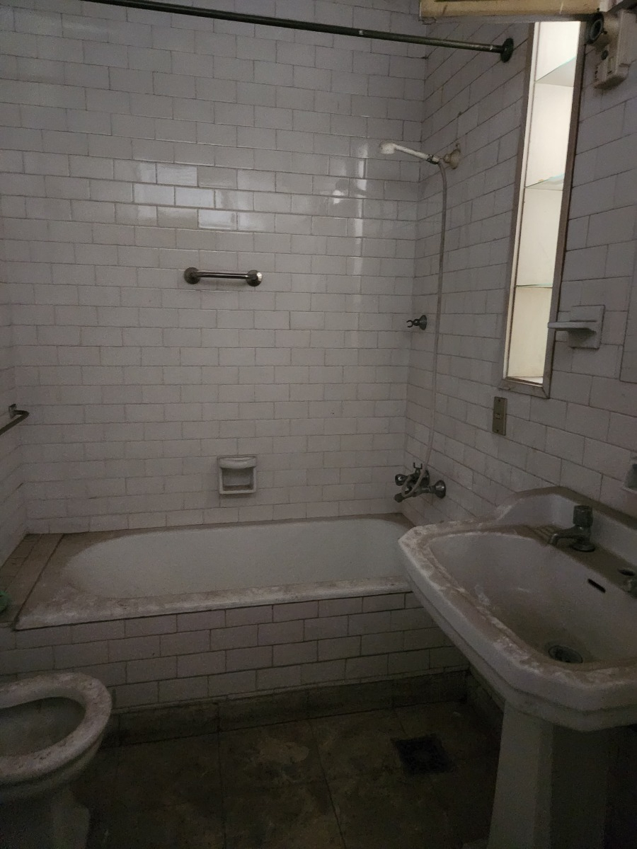 Venta Casa 8D 4B 3E 2B In&eacute;s de Su&aacute;rez - Providencia