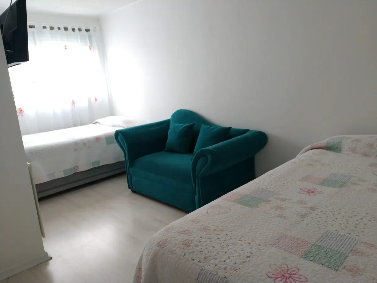 Arriendo Casa 3D en suite Walk-in cl&oacute;set 3B 3E 2B Vaticano - Las Condes