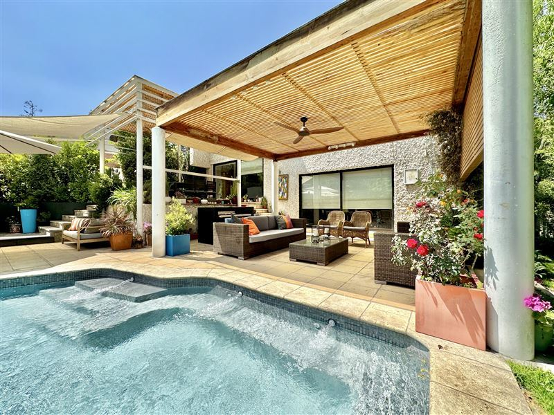 Arriendo Casa Todas 4D 6B 6E 2B El Huinganal - Lo Barnechea