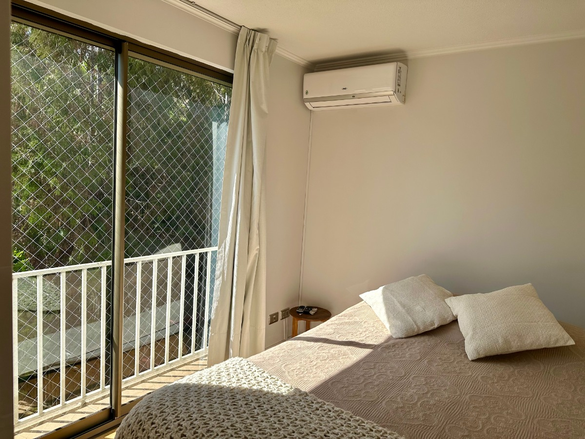 Venta Casa NP 5D en suite Walk-in cl&oacute;set 4B 2E San Carlos de Apoquindo - Las Condes