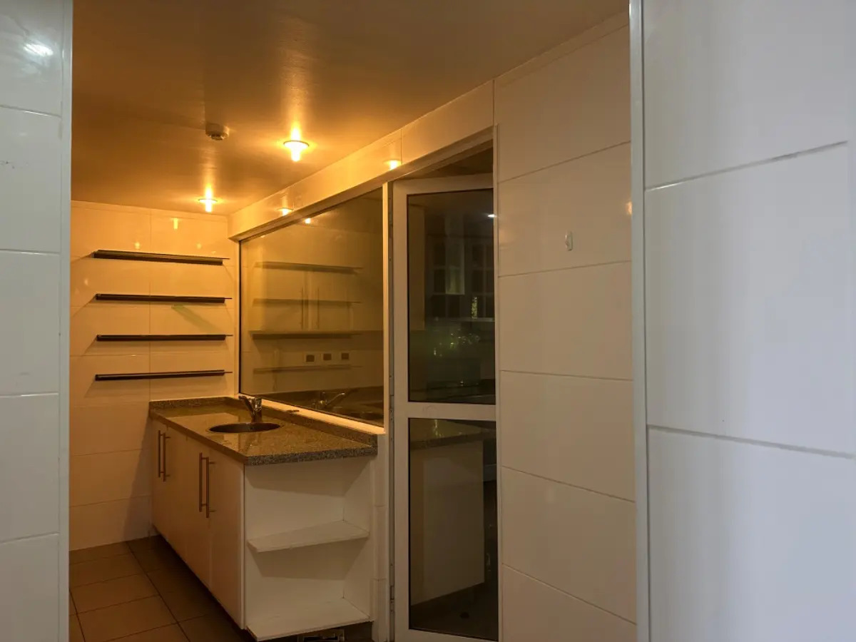 Venta Departamento SO 4D en suite Walk-in cl&oacute;set 4B 3E 1B Lo Curro - Vitacura