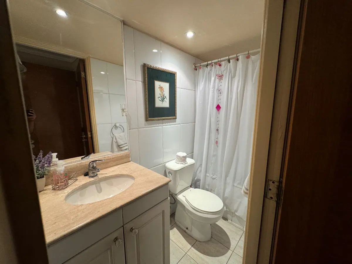 Venta Departamento O 4D en suite Walk-in cl&oacute;set 3B 2E 1B Metro Manquehue - Apumanque - Las Condes
