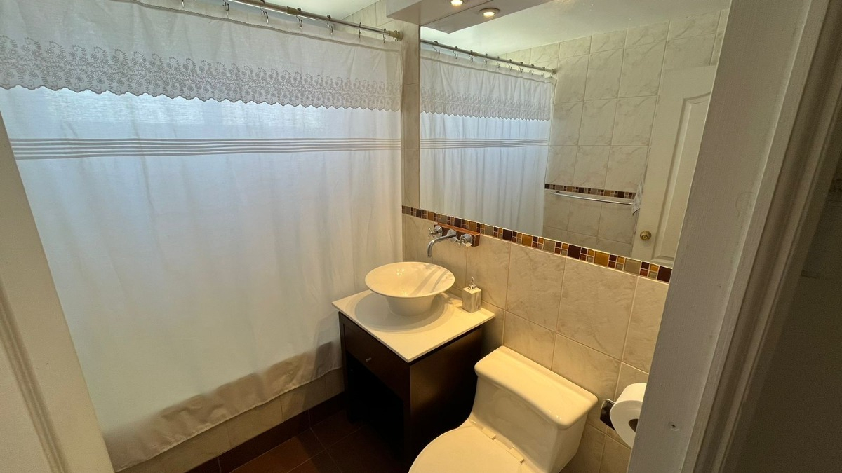 Arriendo Departamento 2D Los Dominicos - Las Condes