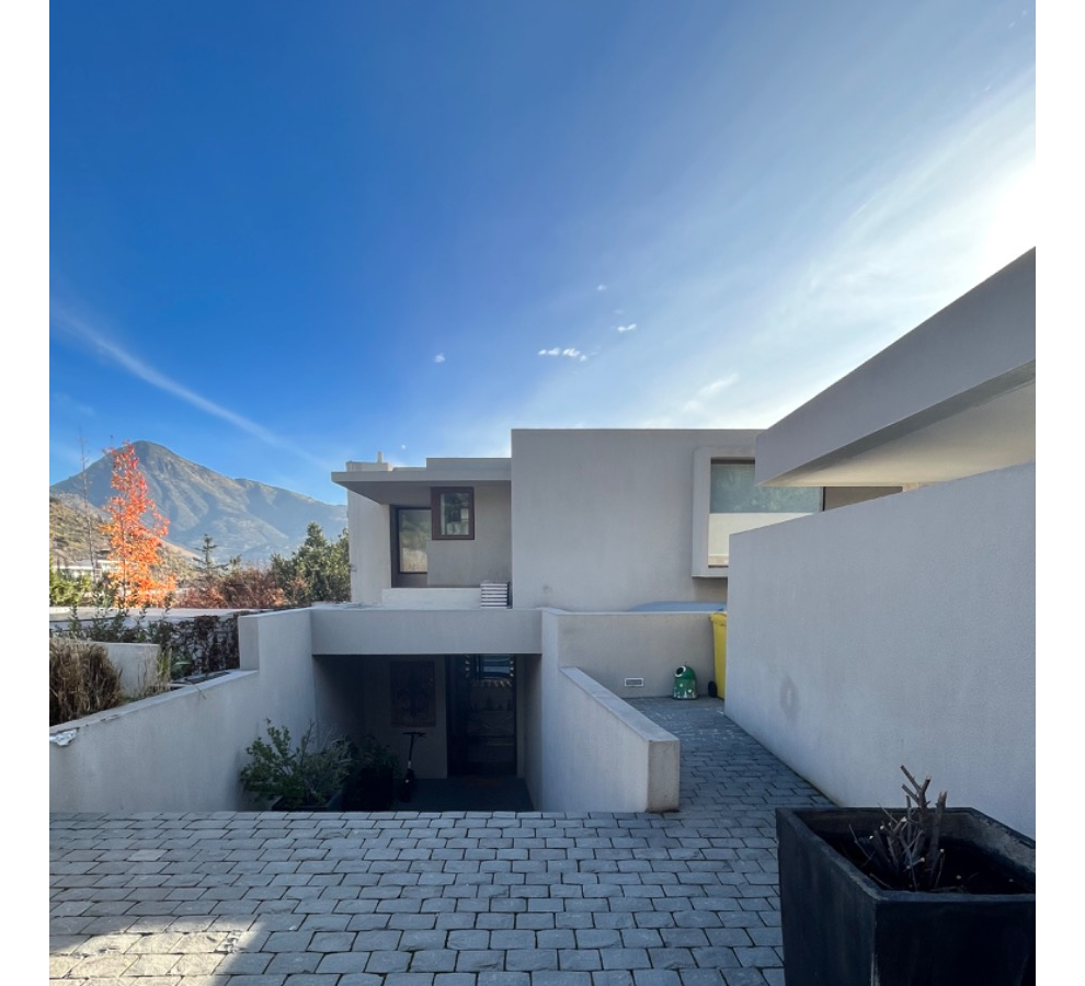 Venta Casa 5D en suite Walk-in cl&oacute;set 5B 3E La Dehesa - Lo Barnechea