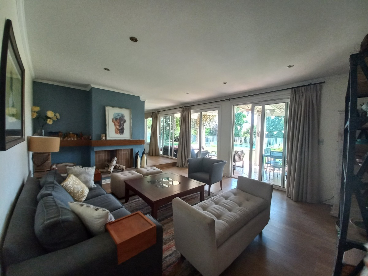 Venta Casa NP 4D en suite Walk-in cl&oacute;set 3B 3E 1B Chicureo - Colina