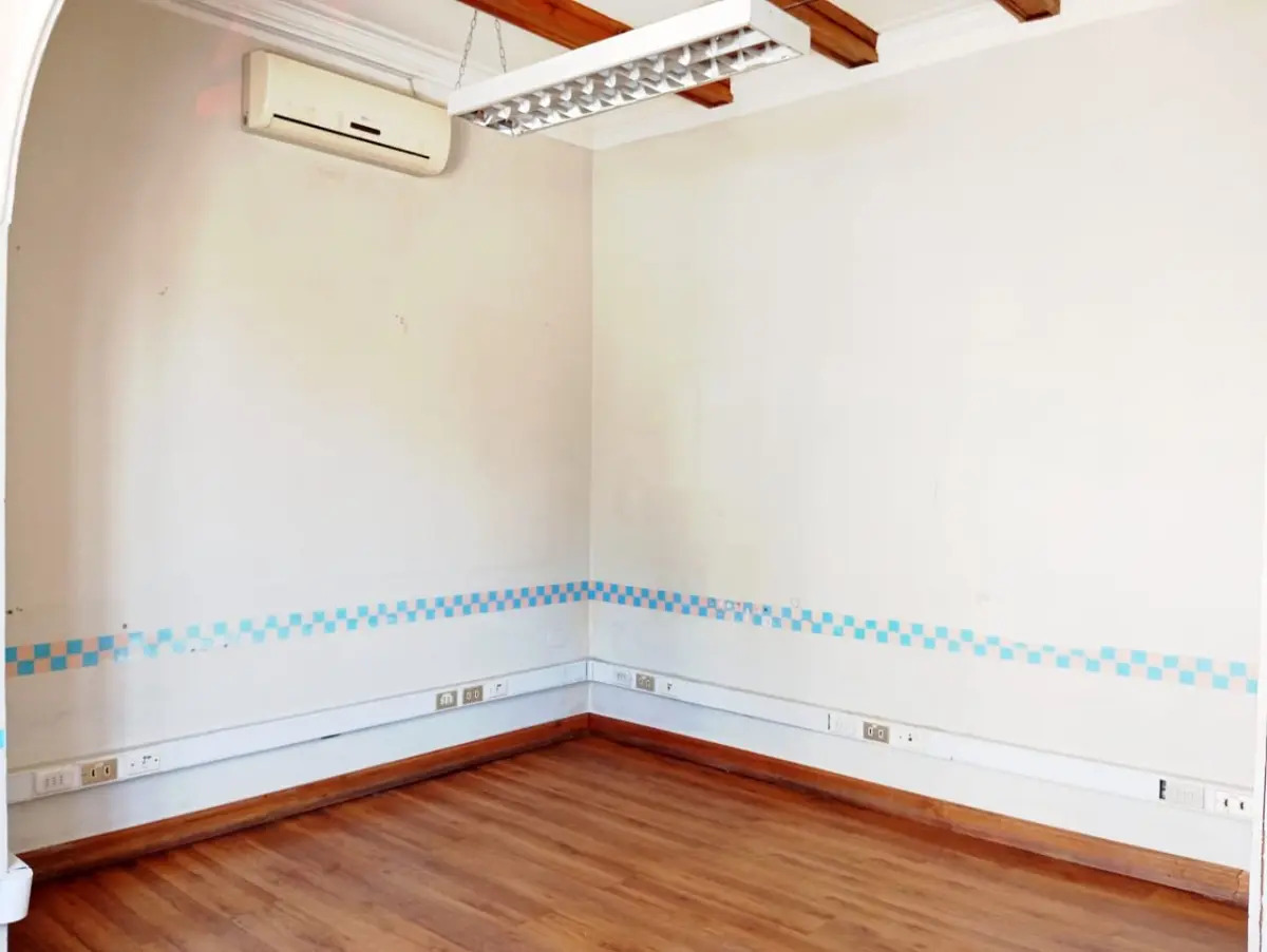 Arriendo Oficina N 4B 5E 1B Plaza Italia - Providencia