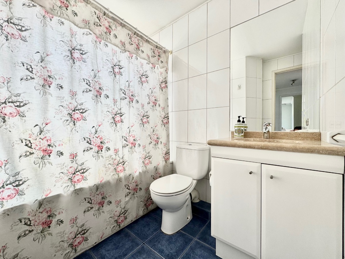 Venta Casa P 5D en suite Walk-in cl&oacute;set 5B 2E 1B Los Trapenses - Lo Barnechea