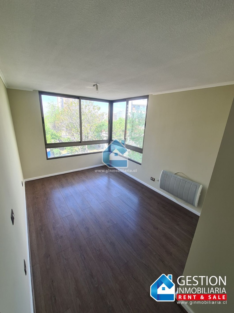 Arriendo Departamento SP 2D en suite Walk-in cl&oacute;set 2B 1E 1B Metro Irarr&aacute;zaval - &Ntilde;u&ntilde;oa