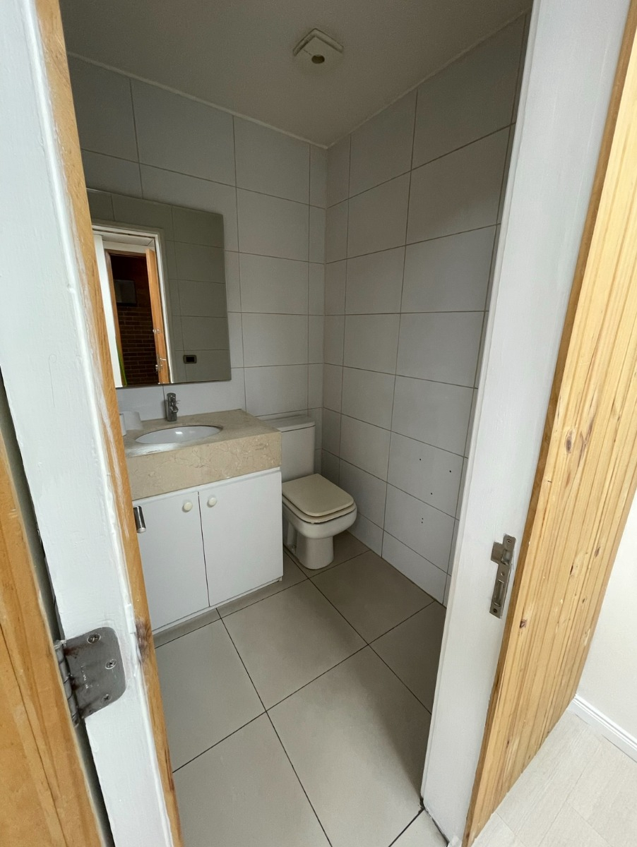Venta Oficina NP 2B 1E 1B Metro Manquehue - Apumanque - Las Condes