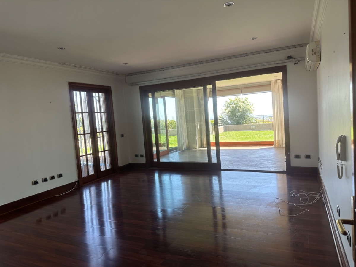Arriendo Departamento SO 4D en suite Walk-in cl&oacute;set 4B 3E 1B Lo Curro - Vitacura