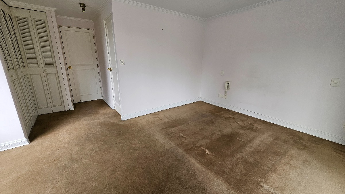 Venta Departamento NP 2D en suite 2B 1E 1B Centro Financiero - Las Condes