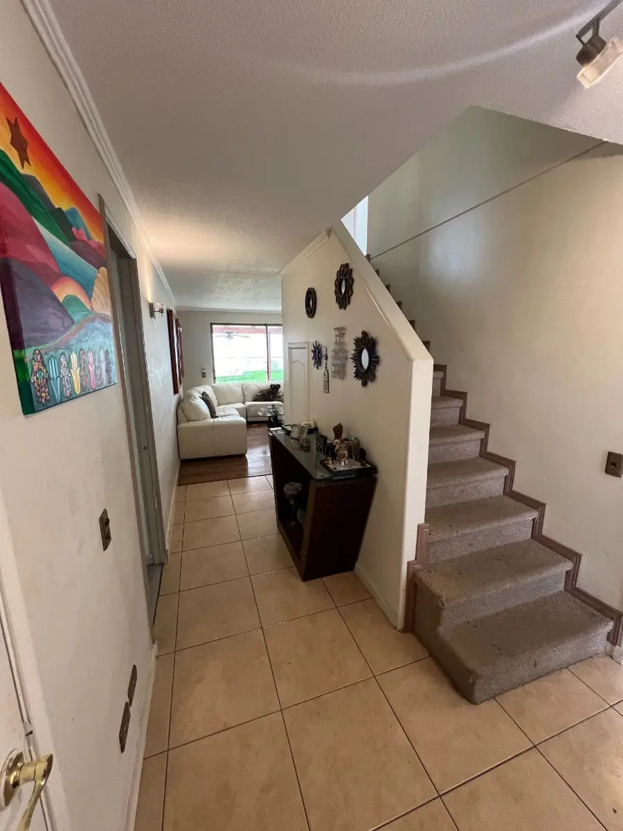 Venta Casa P 5D en suite Walk-in cl&oacute;set 4B 2E La Dehesa - Lo Barnechea