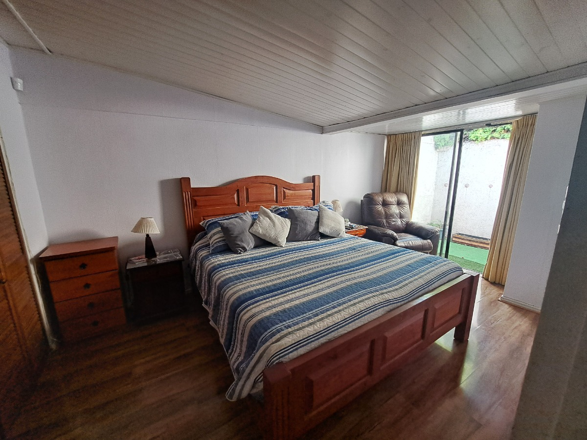 Venta Casa 3D Walk-in cl&oacute;set 2B 2E 1B Rotonda Atenas - Las Condes