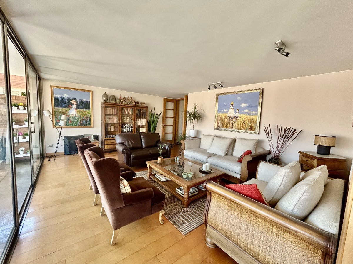 Venta Departamento NOSP 3D Walk-in cl&oacute;set 4B 2E 1B Metro Manquehue - Apumanque - Las Condes