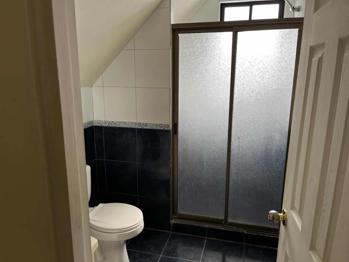 Venta Casa 5D 4B 3E Los Dominicos - Las Condes