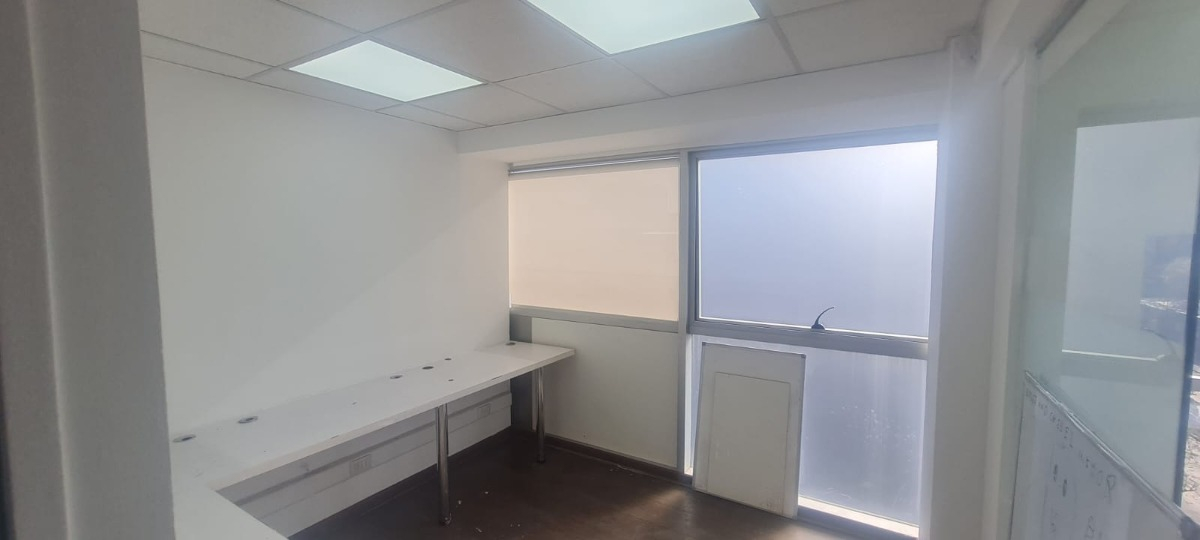 Arriendo Oficina NP 2B 1B Metro Monse&ntilde;or Eyzaguirre - &Ntilde;u&ntilde;oa