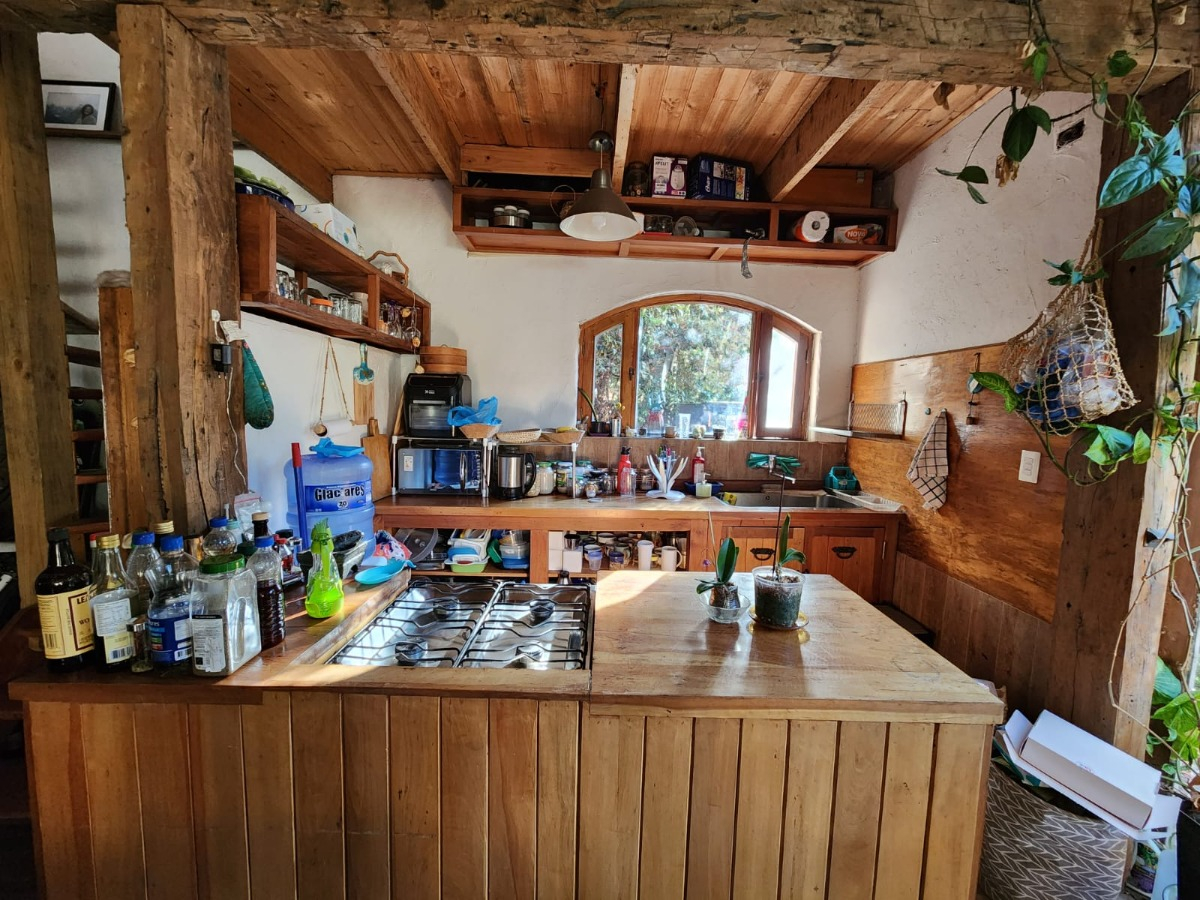 Arriendo Casa NO 2D 1B 3E 1B El Array&aacute;n - Lo Barnechea