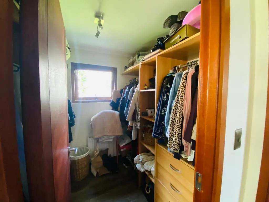 Venta Casa NO 6D 5B 4E 1B Los Dominicos - Las Condes