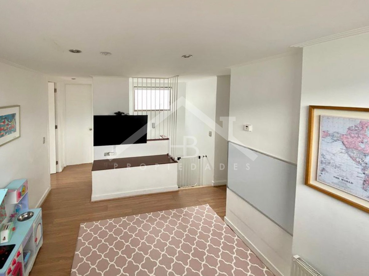 Venta Casa O 4D en suite Walk-in cl&oacute;set 4B 2E 1B La Dehesa - Lo Barnechea