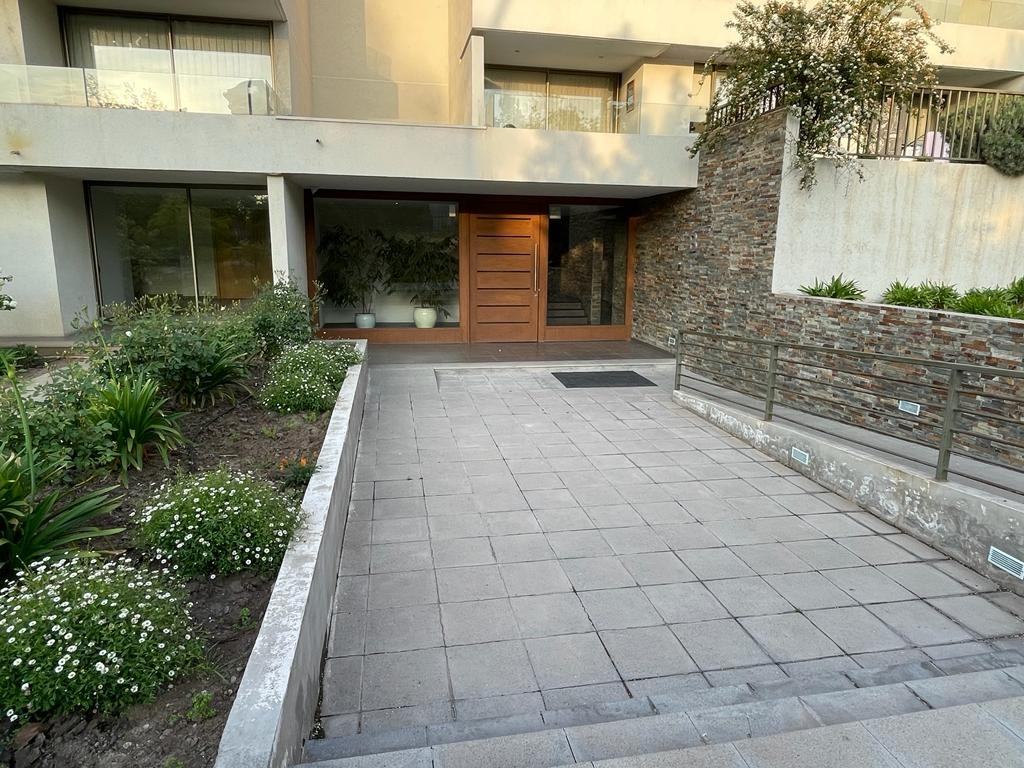 Arriendo Departamento NO 3D en suite Walk-in cl&oacute;set 3B 2E 1B San Carlos de Apoquindo - Las Condes