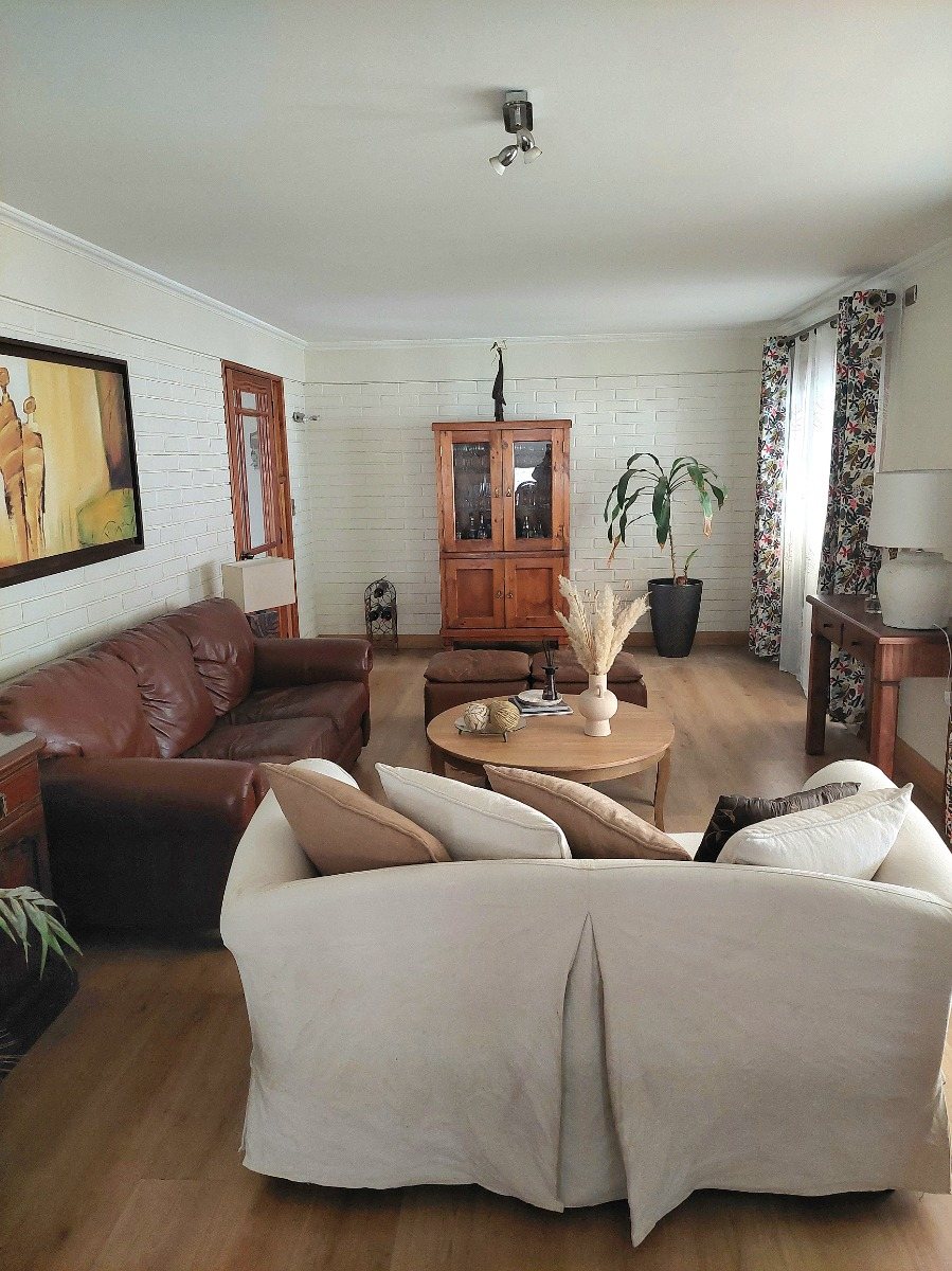 Venta Casa NOSP 5D en suite Walk-in cl&oacute;set 4B 3E Metro Pr&iacute;ncipe de Gales - Country Club - La Reina
