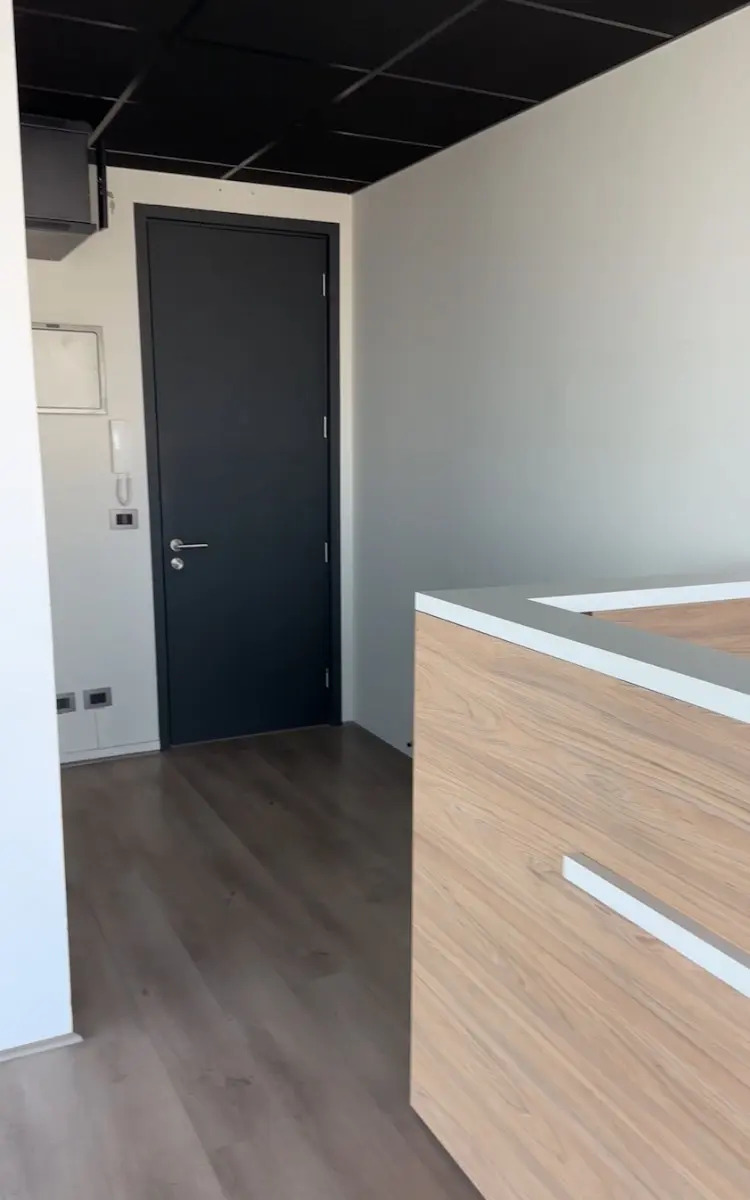 Arriendo Oficina SP 1B 1B Metro Sim&oacute;n Bolivar - La Reina