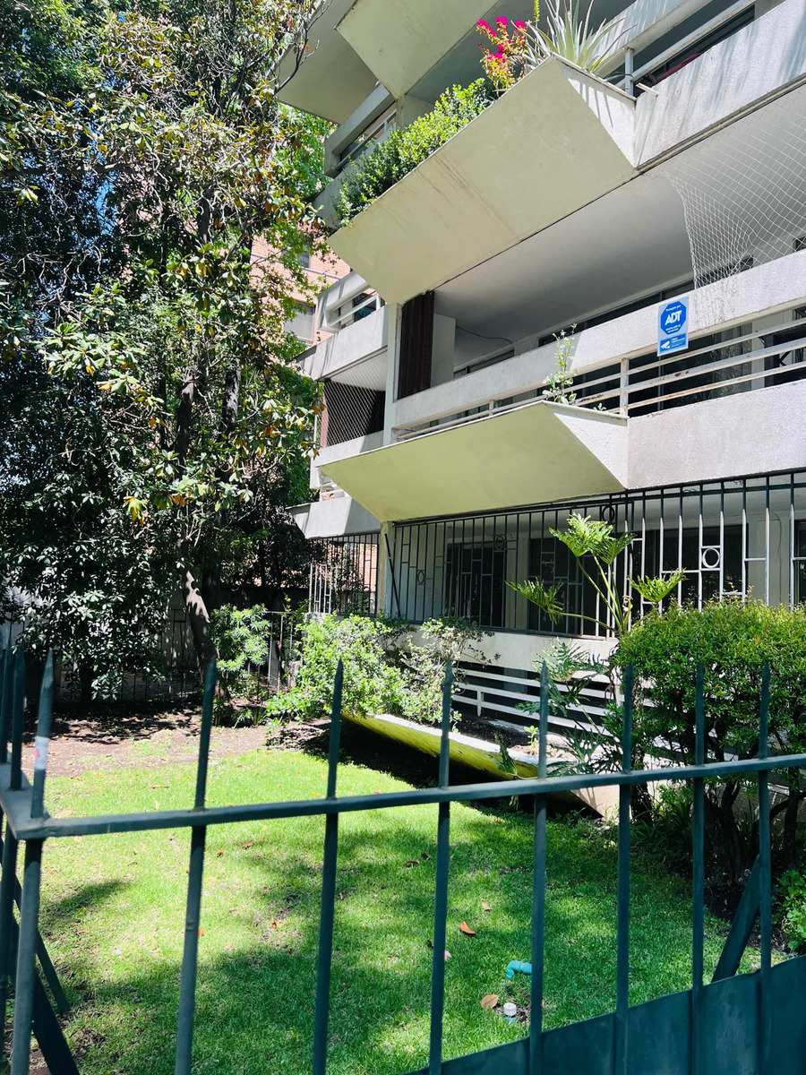 Arriendo Departamento 4D 3B 2E 25B Barrio El Golf - Las Condes
