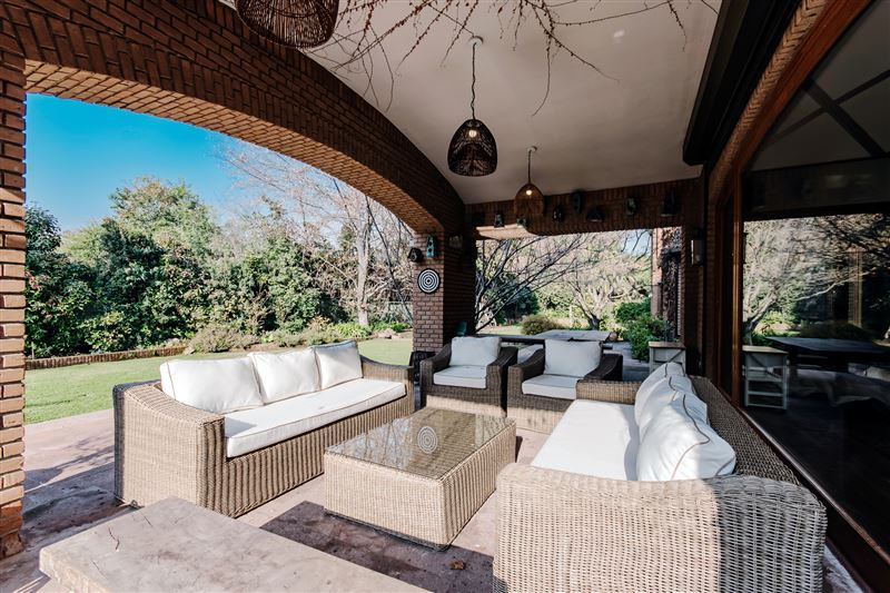 Venta Casa Nor-Oriente 6D en suite Walk-in cl&oacute;set 6B 8E 2B Los Trapenses - Lo Barnechea