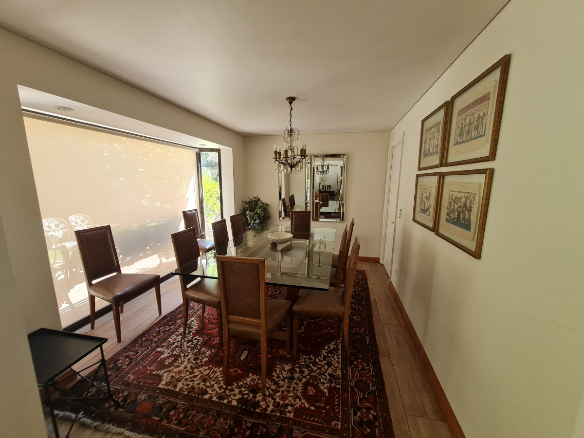 Venta Casa NP 5D 4B 2E Tabancura - Vitacura