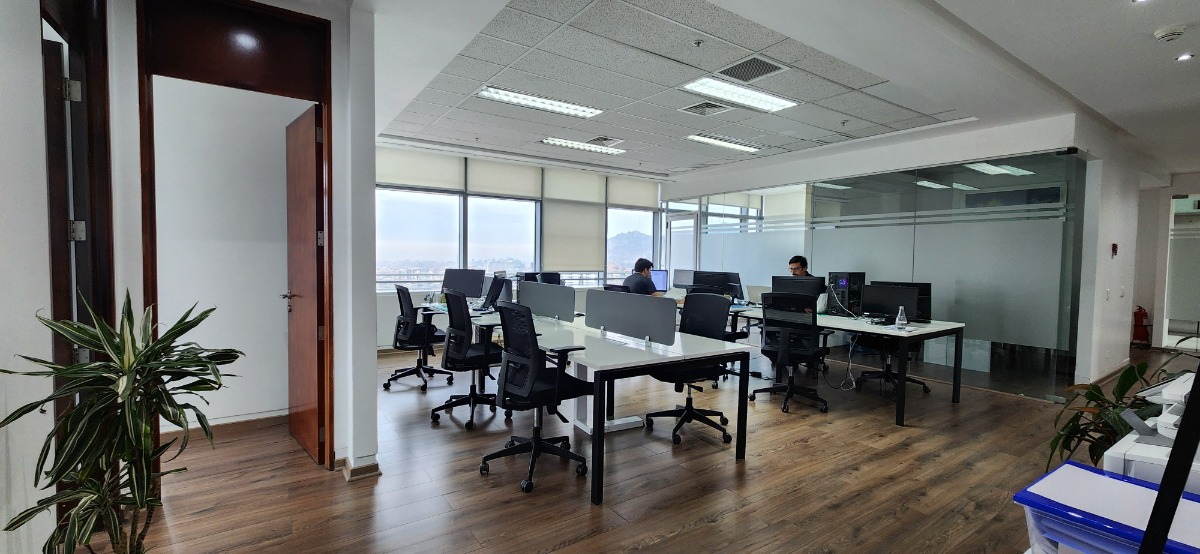 Arriendo Oficina 5B 1E 1B Barrio El Golf - Las Condes