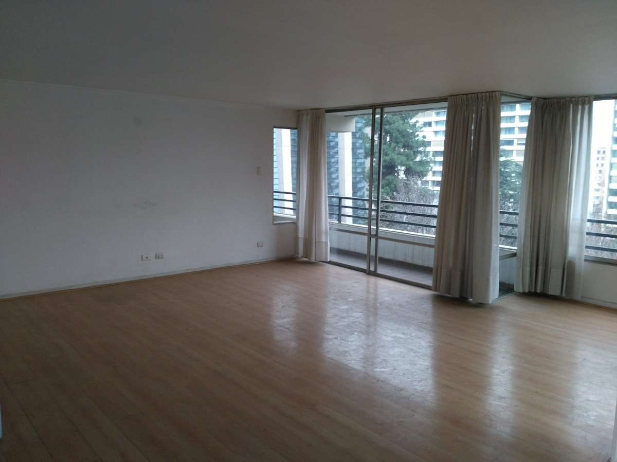 Arriendo Departamento 3D Barrio El Golf - Las Condes