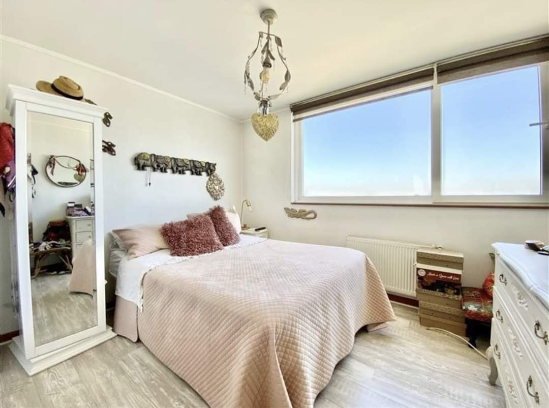 Arriendo Departamento 2D Alto Las Condes - Las Condes