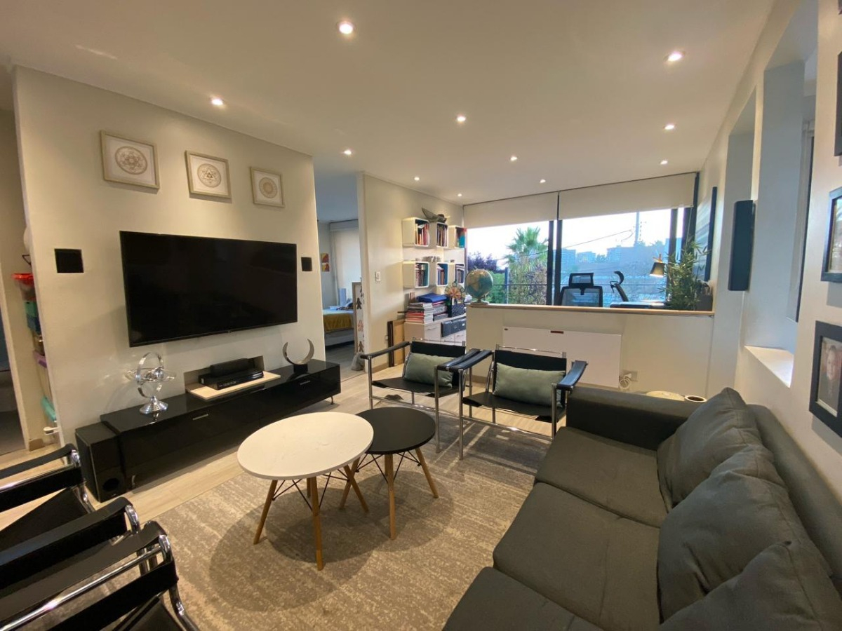 Venta Casa NO 4D en suite Walk-in cl&oacute;set 5B 2E 1B Rotonda Atenas - Las Condes