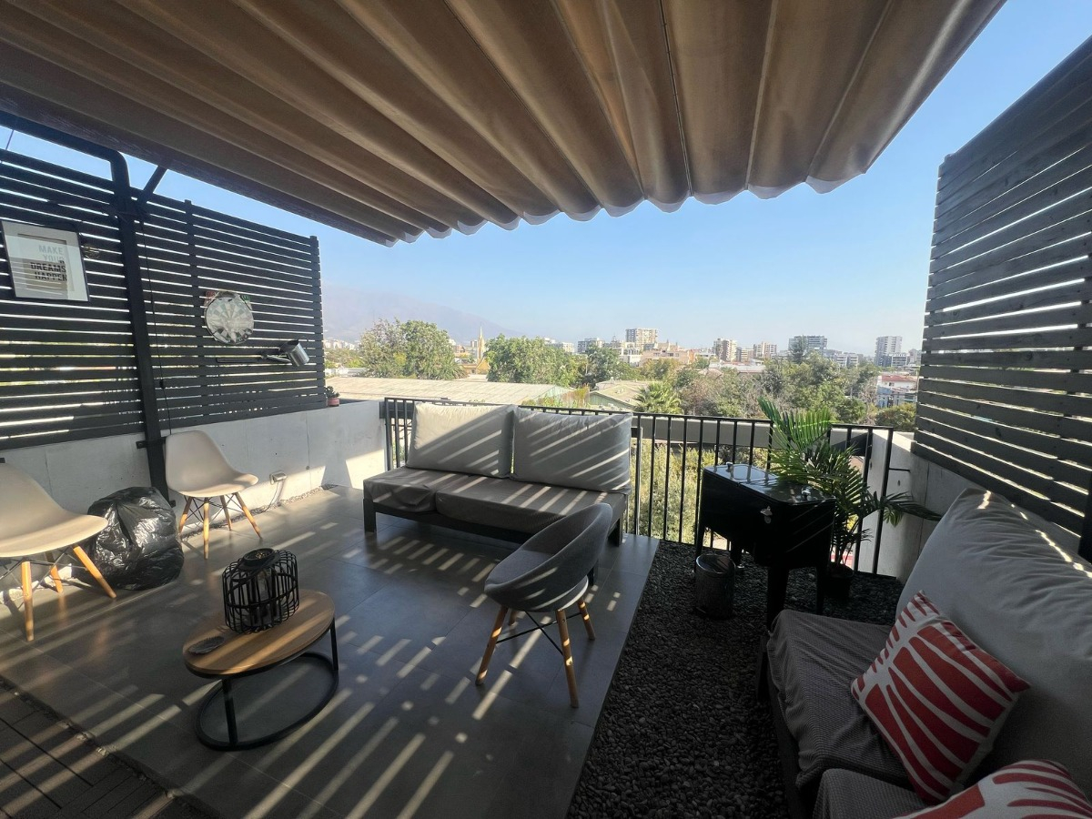 Arriendo Casa SO 2D en suite 2B 1E 1B Campus Oriente - Providencia