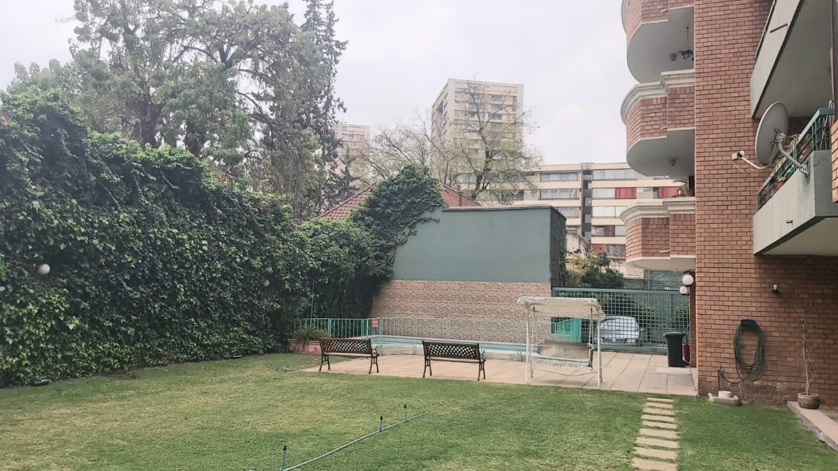 Venta Departamento SO 4D en suite Walk-in cl&oacute;set 3B 1E 1B In&eacute;s de Su&aacute;rez - Providencia