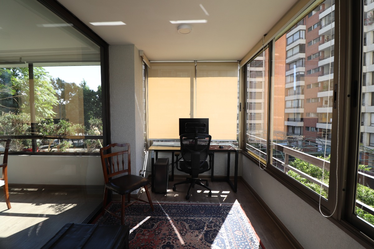 Venta Departamento N 4D en suite Walk-in cl&oacute;set 4B 1E 1B Tabancura - Vitacura