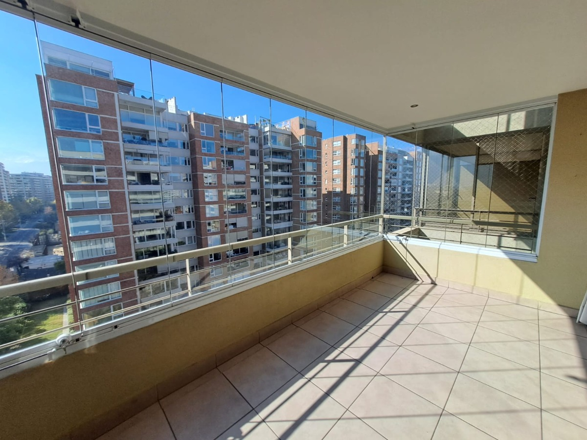 Arriendo Departamento NO 3D en suite Walk-in cl&oacute;set 3B 2E 1B Parque Arauco - Las Condes