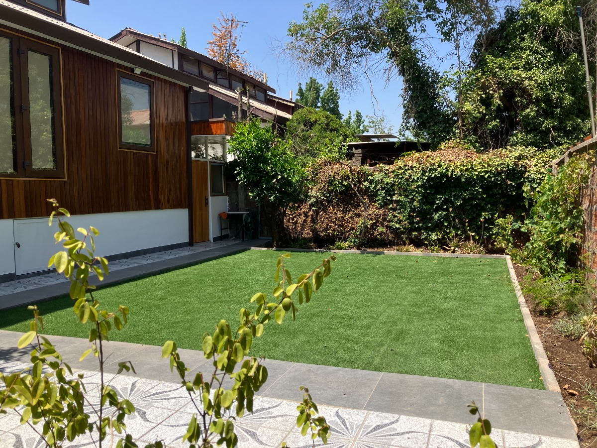 Arriendo Casa 4D en suite 3B 1E 1B Pepe Vila - La Reina