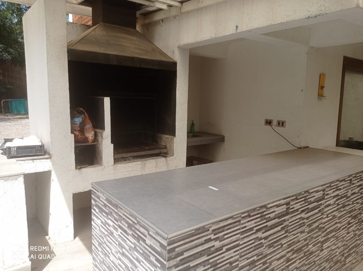 Venta Casa O 4D en suite 4B 3E 1B Chicureo - Colina