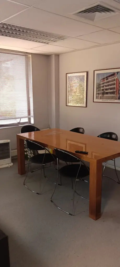 Arriendo Oficina 2B 2E Pedro de Valdivia - Providencia