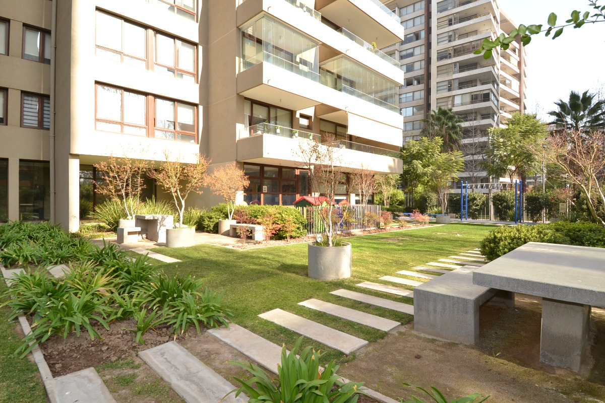 Venta Departamento SO 3D en suite Walk-in cl&oacute;set 3B 2E 1B Parque Arauco - Las Condes