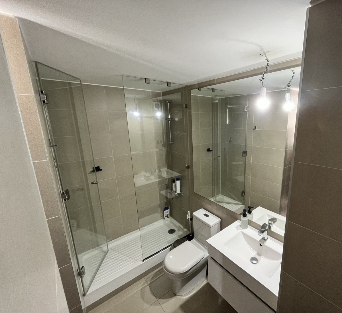 Arriendo Departamento NP 1D 1B 1E 1B Metro Hernando de Magallanes - Las Condes