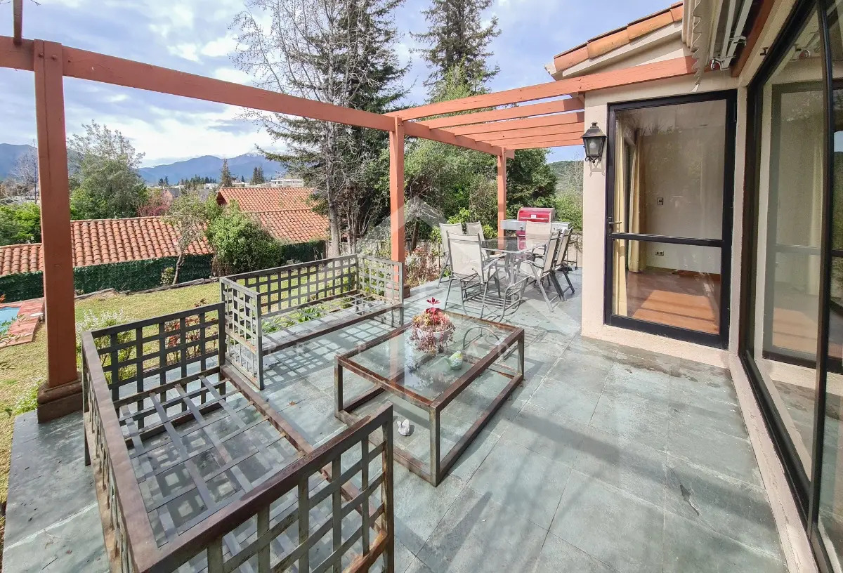 Venta Casa NO 5D en suite Walk-in cl&oacute;set 5B 3E 1B Los Trapenses - Lo Barnechea