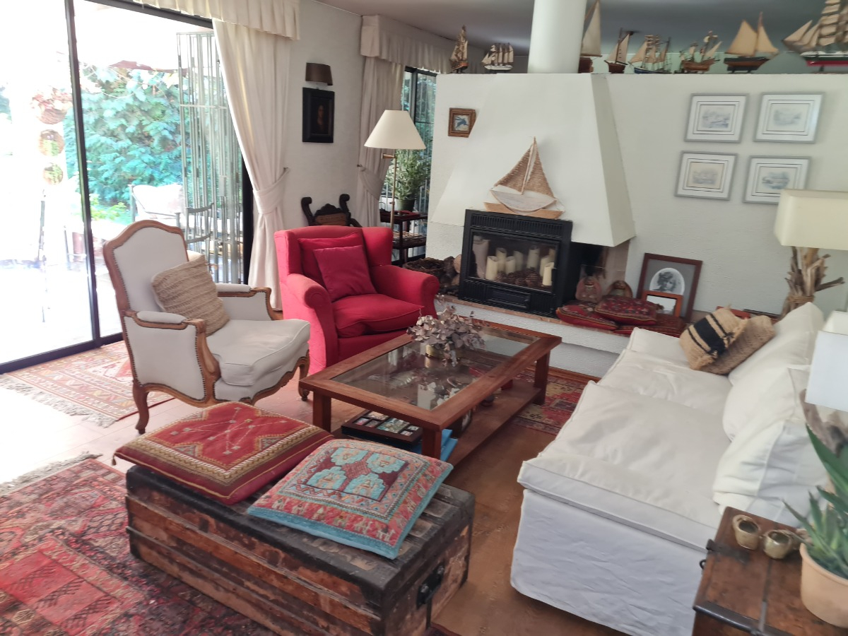 Venta Casa NO 5D en suite Walk-in cl&oacute;set 4B 2E 1B La Dehesa - Lo Barnechea