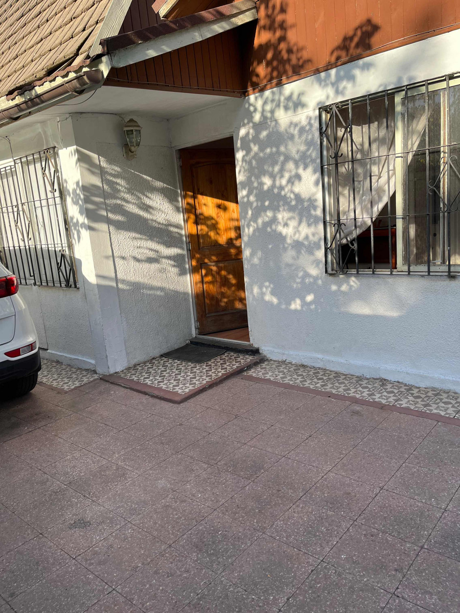 Arriendo Casa 5D Carlos Ossand&oacute;n - La Reina