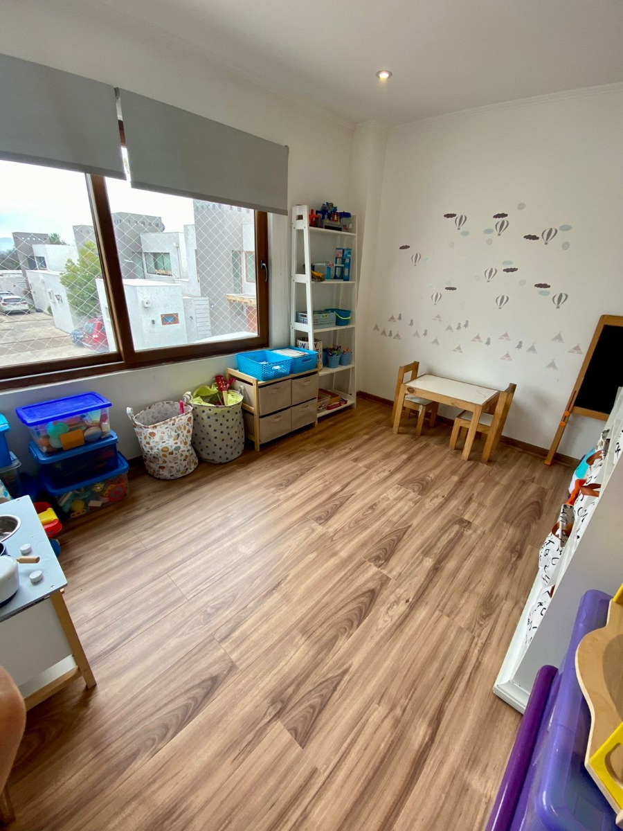 Venta Casa NO 4D 4B 2E 1B Carlos Ossand&oacute;n - La Reina