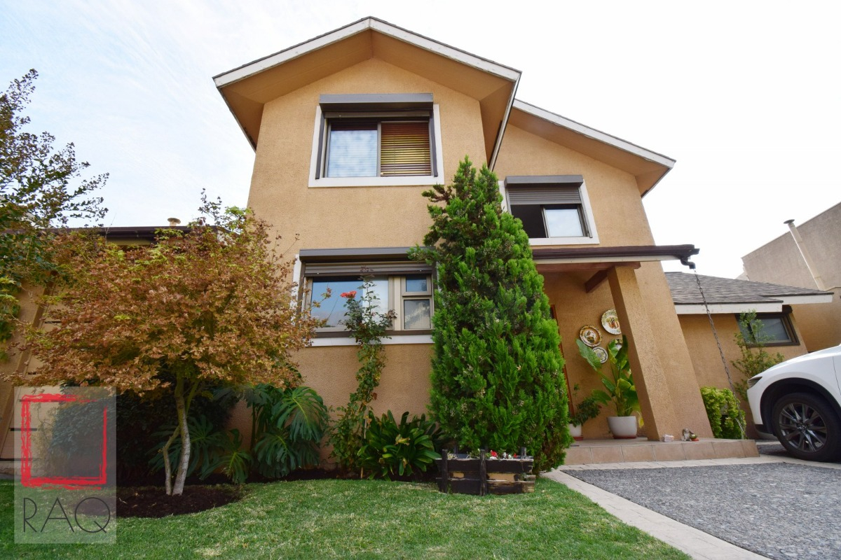 Venta Casa O 5D en suite Walk-in cl&oacute;set 4B 3E La Reina Alta - La Reina