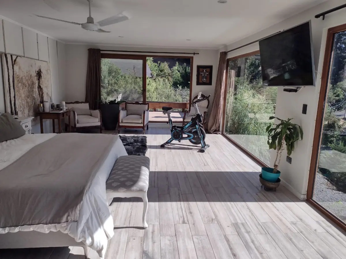 Arriendo Casa NO 5D en suite Walk-in cl&oacute;set 4B 6E 1B El Array&aacute;n - Lo Barnechea