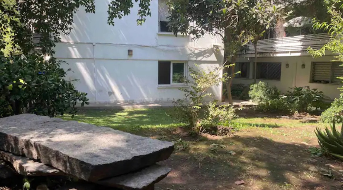 Arriendo Departamento 2D en suite 1B 1E Parque Bicentenario - Vitacura